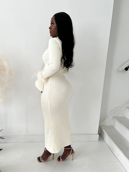 CREAMY MAXI DRESS